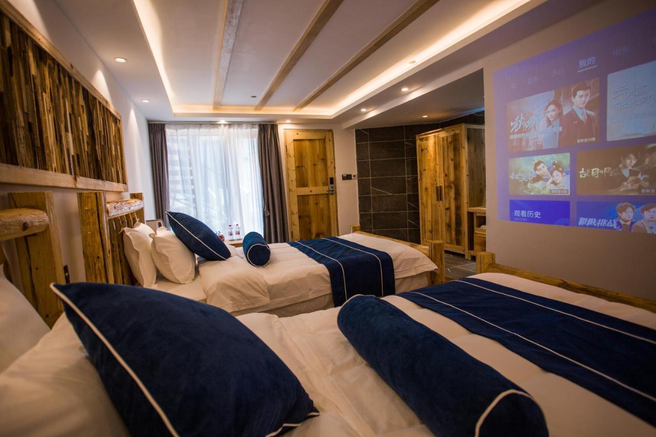 Lijiang Yunqi Holiday Guesthouse ภายนอก รูปภาพ