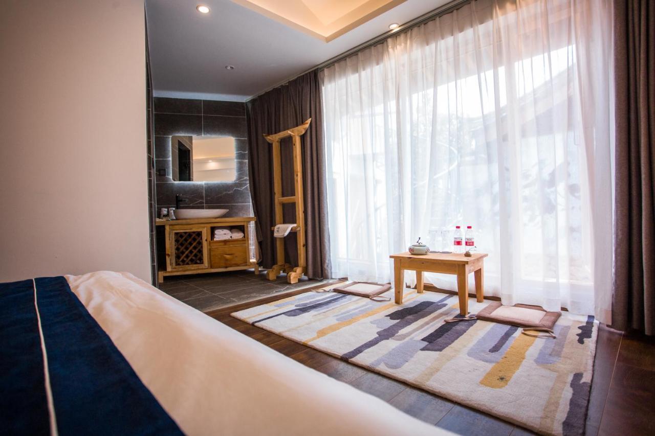 Lijiang Yunqi Holiday Guesthouse ภายนอก รูปภาพ