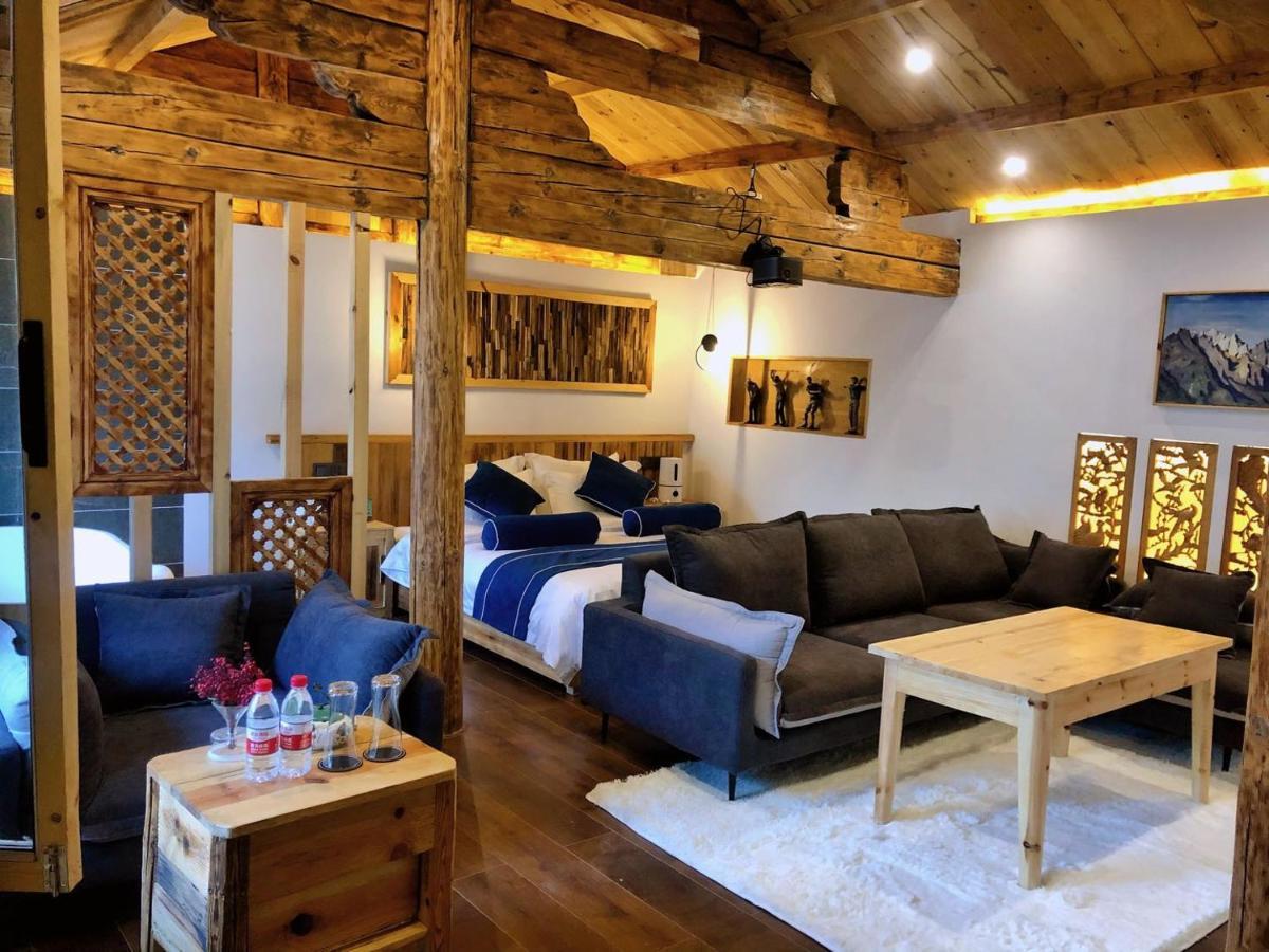 Lijiang Yunqi Holiday Guesthouse ภายนอก รูปภาพ