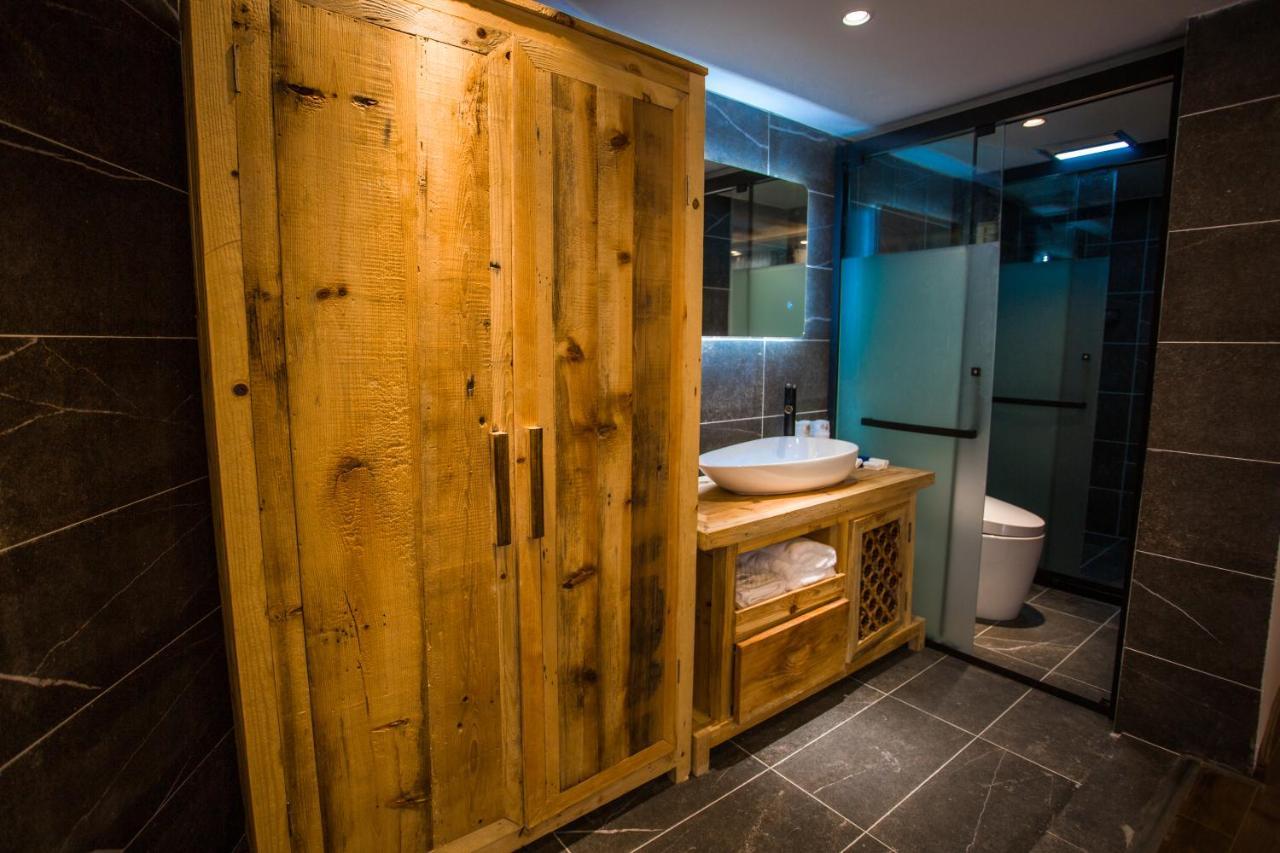 Lijiang Yunqi Holiday Guesthouse ภายนอก รูปภาพ