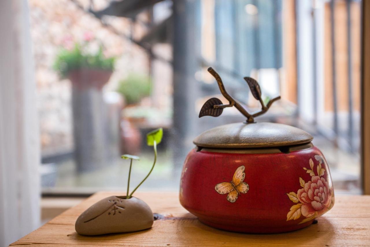 Lijiang Yunqi Holiday Guesthouse ภายนอก รูปภาพ