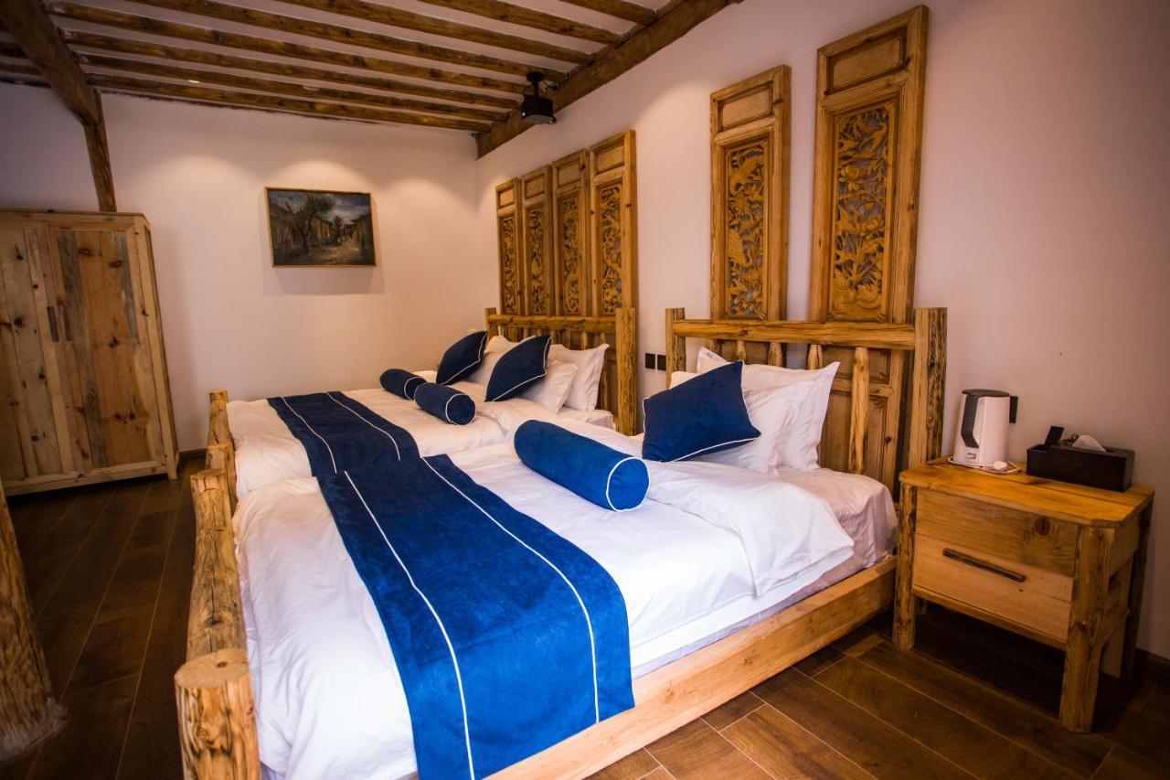 Lijiang Yunqi Holiday Guesthouse ภายนอก รูปภาพ